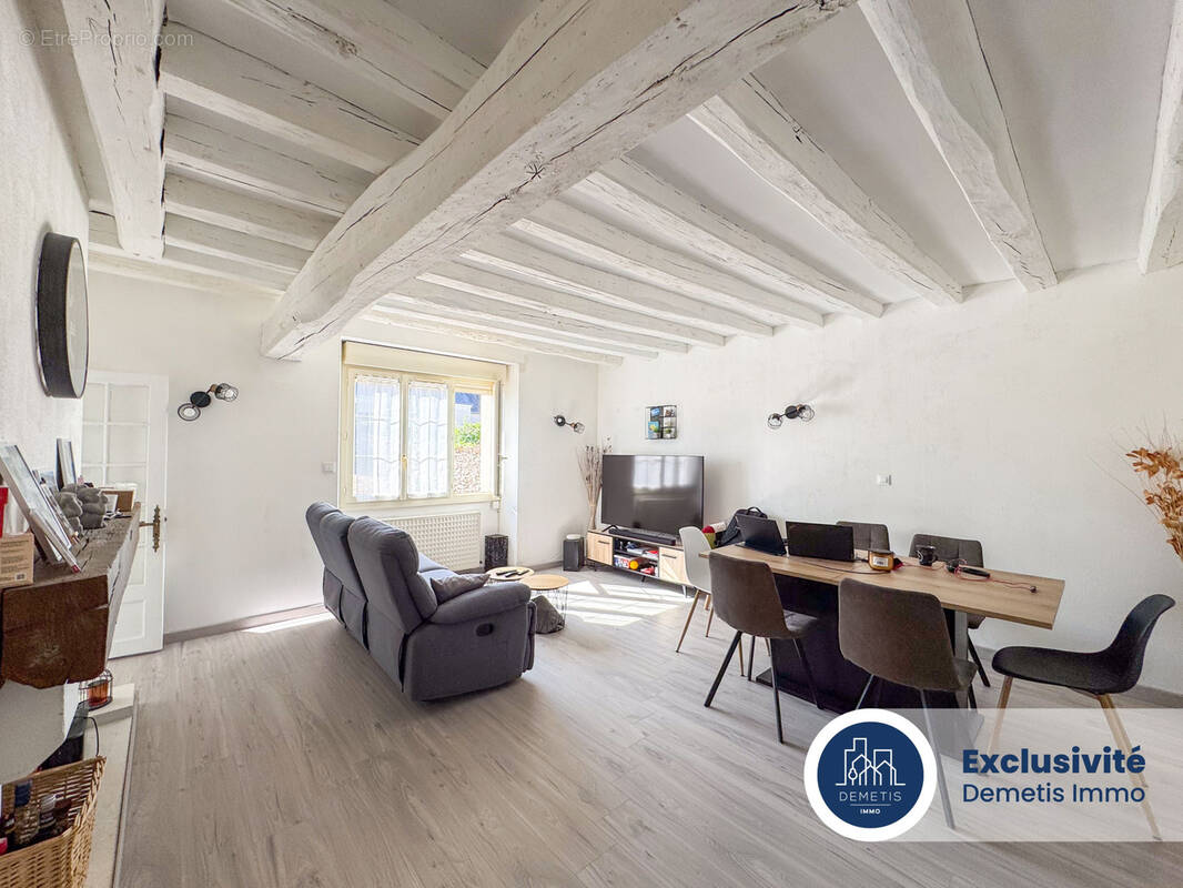 Maison à ECOMMOY