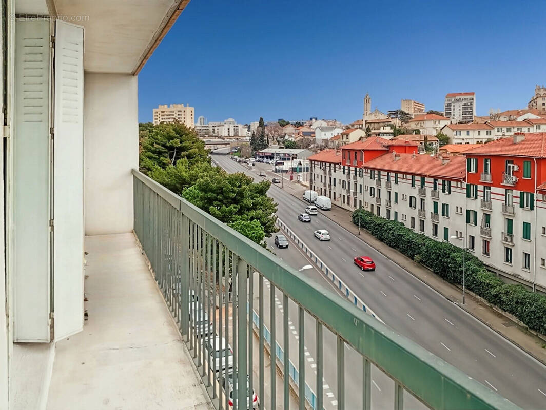 Appartement à MARSEILLE-13E