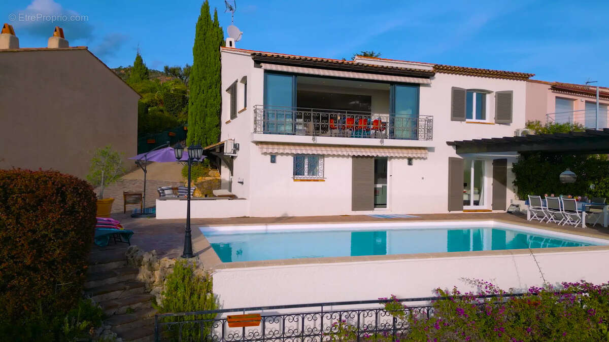Maison à SAINT-RAPHAEL