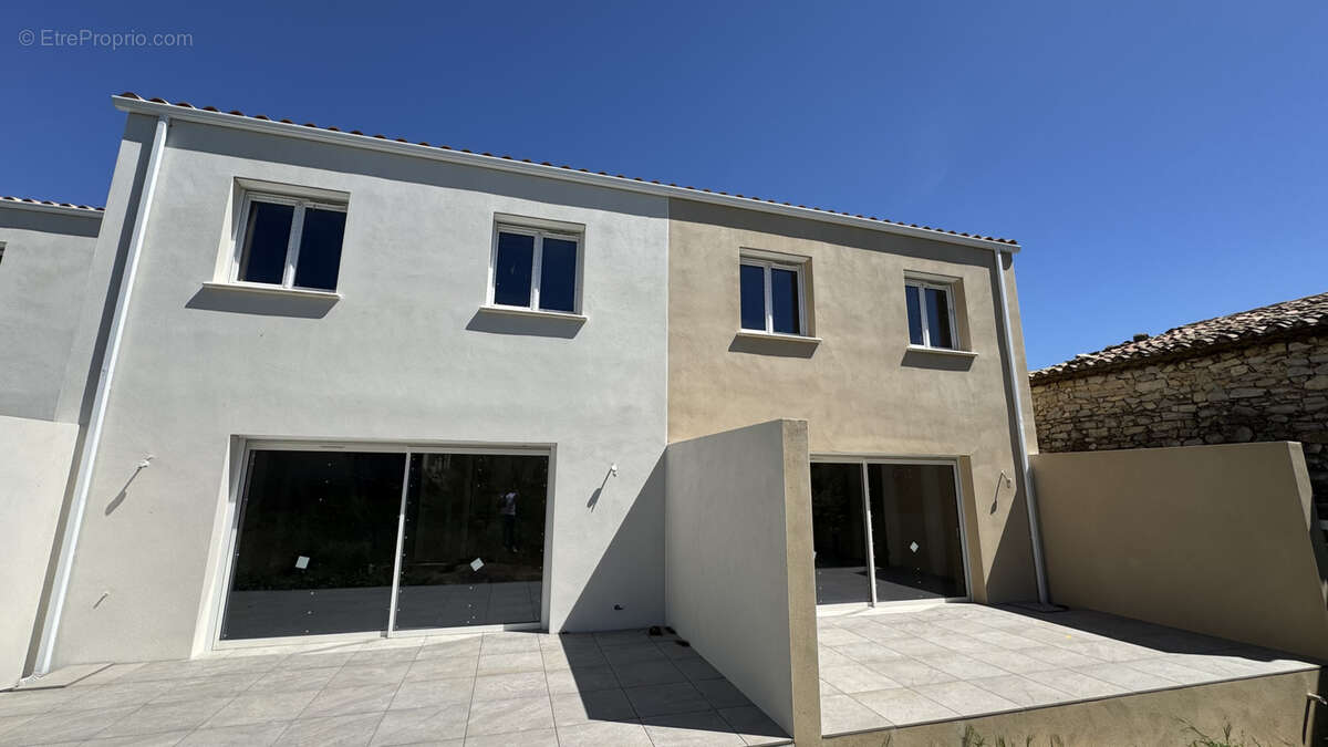 Maison à BEZOUCE