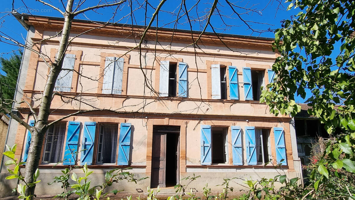 Maison à L&#039;ISLE-EN-DODON