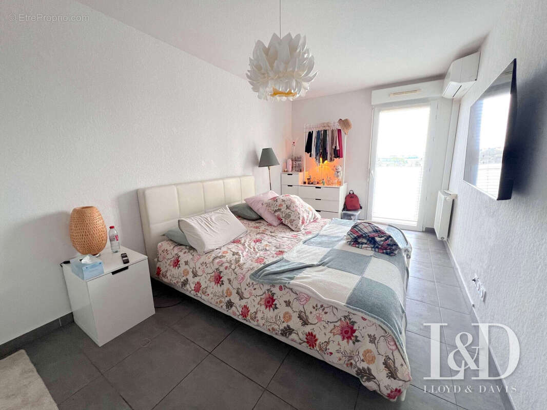 Appartement à JUVIGNAC