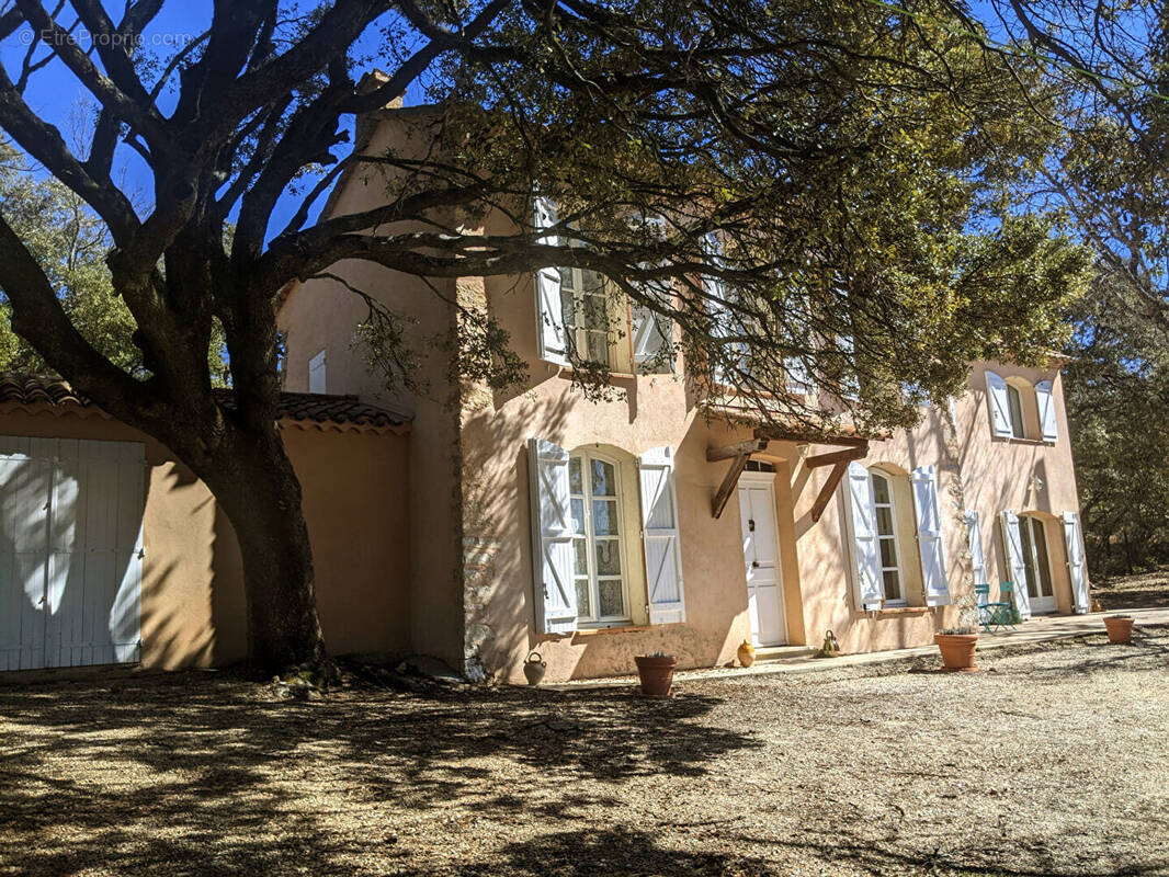 Maison à BAUDINARD-SUR-VERDON