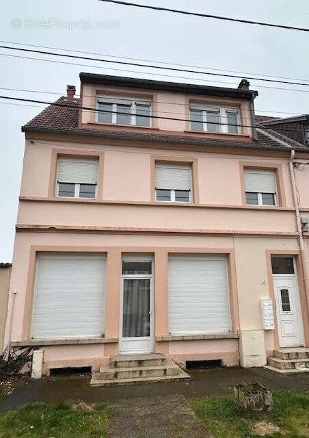 Appartement à CREHANGE