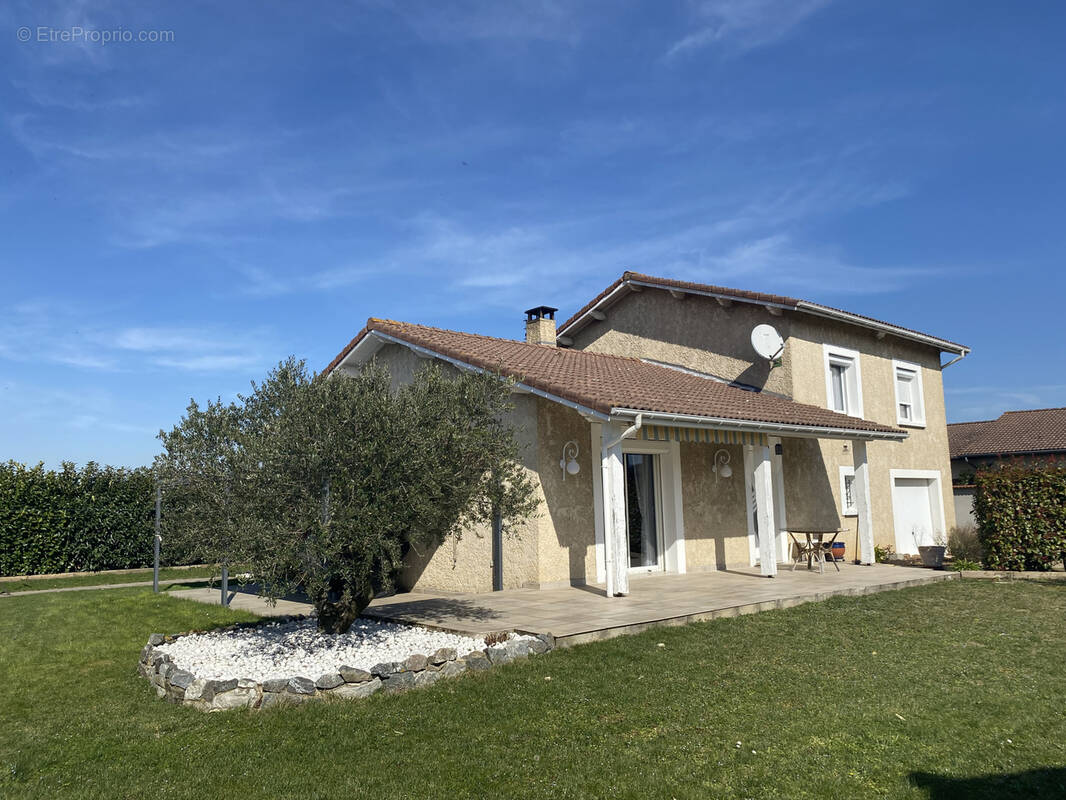 Maison à ANNEYRON