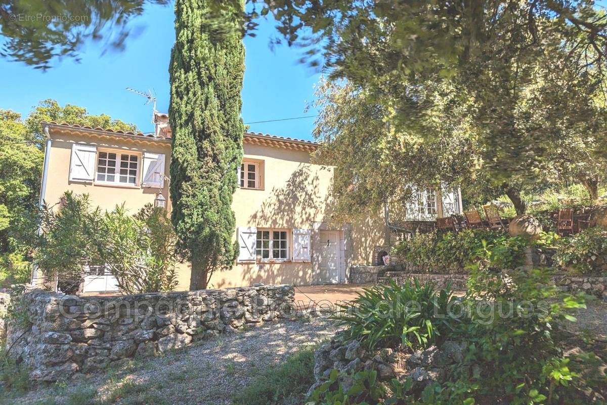 Maison à LORGUES