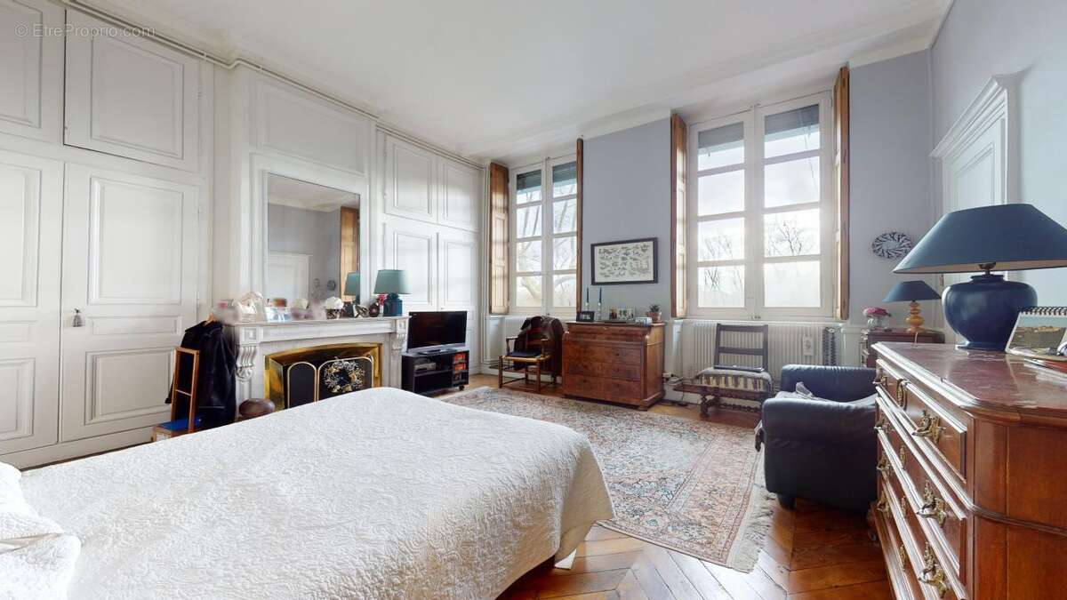 Appartement à LYON-4E