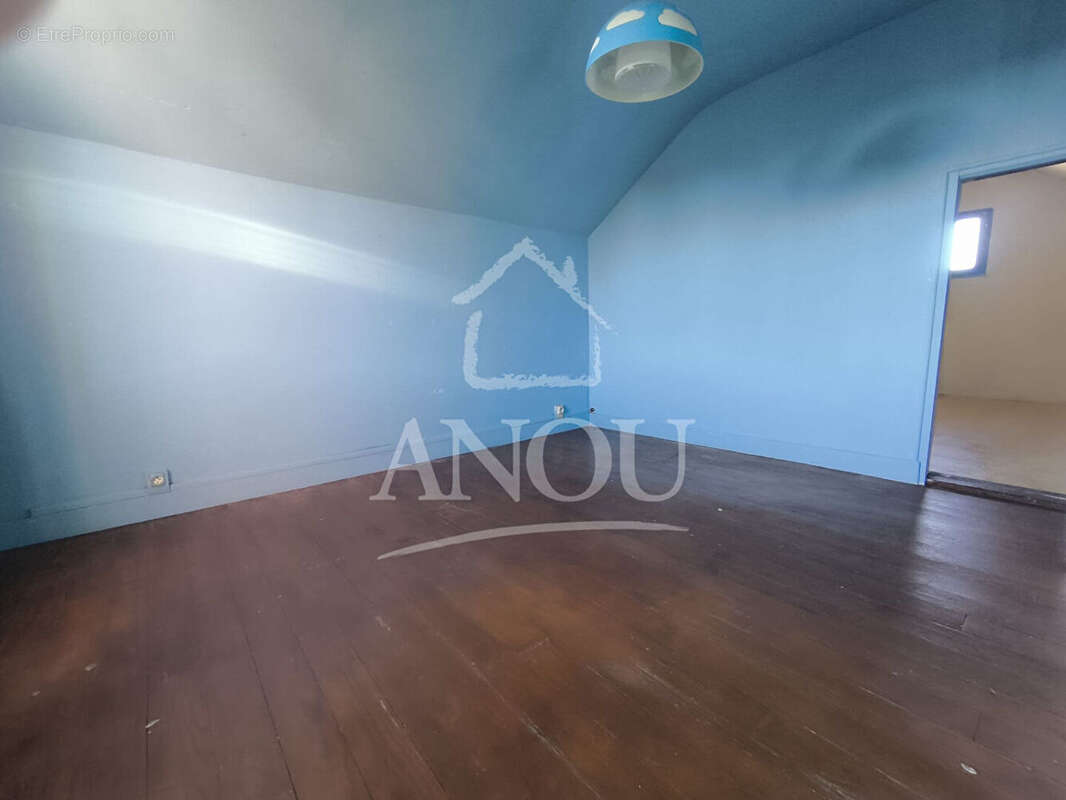 Maison à BROU