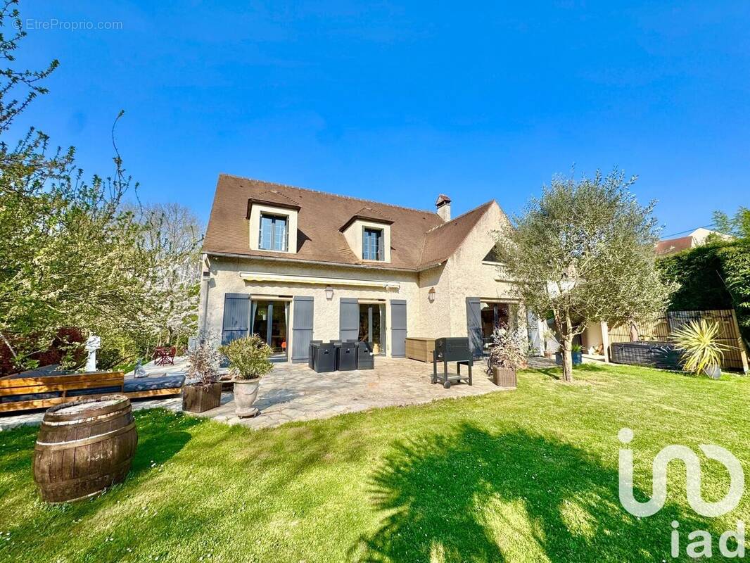 Photo 1 - Maison à CHALIFERT