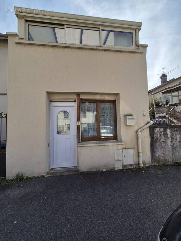 Appartement à POMPEY