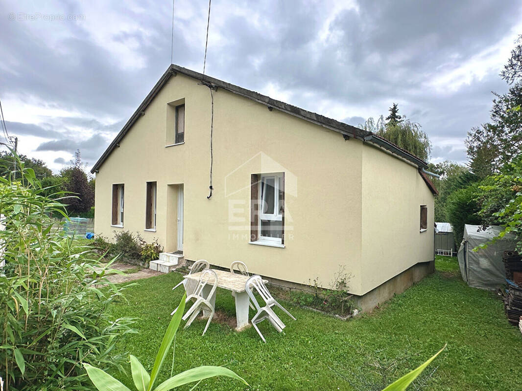 Maison à CHATEAU-LANDON