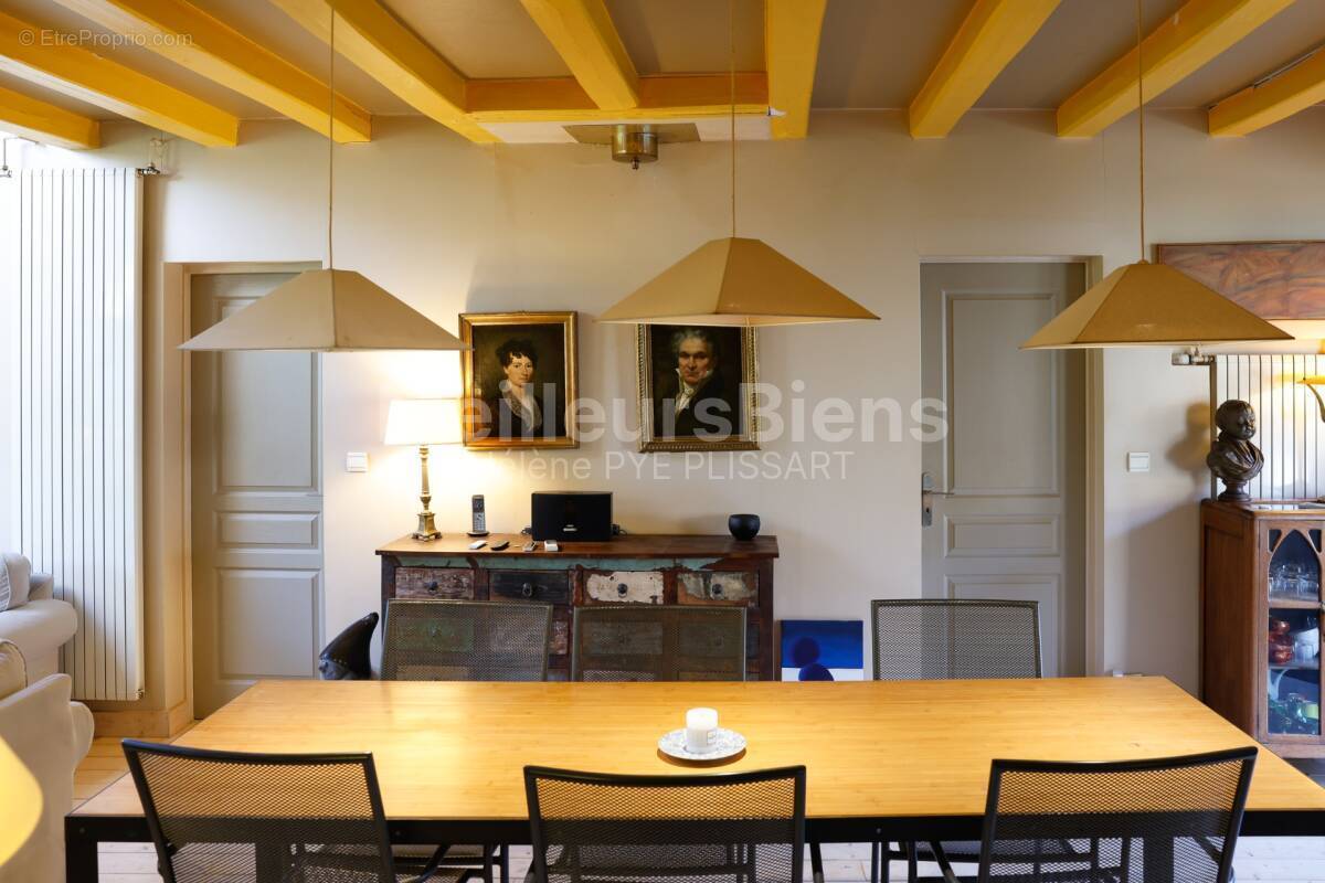 Maison à SOURS