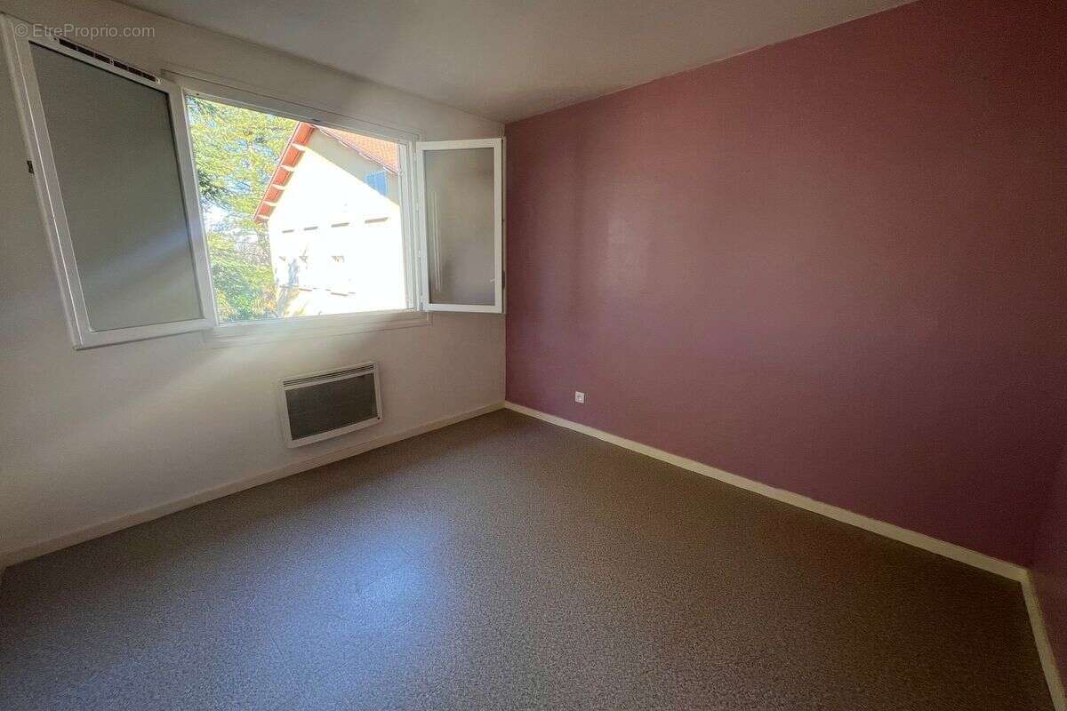 Appartement à CHASSELAY