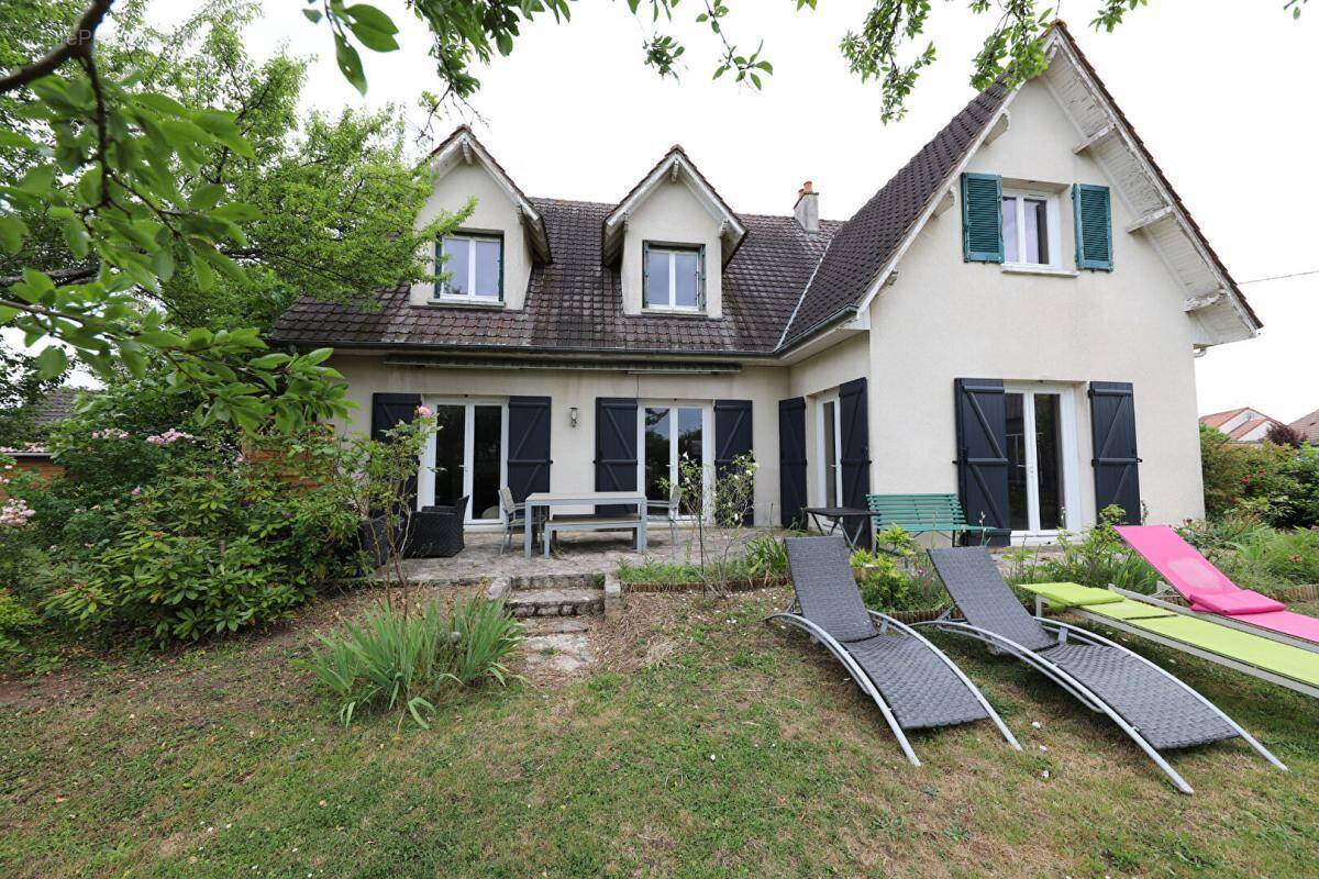 Maison à CHATILLON-COLIGNY
