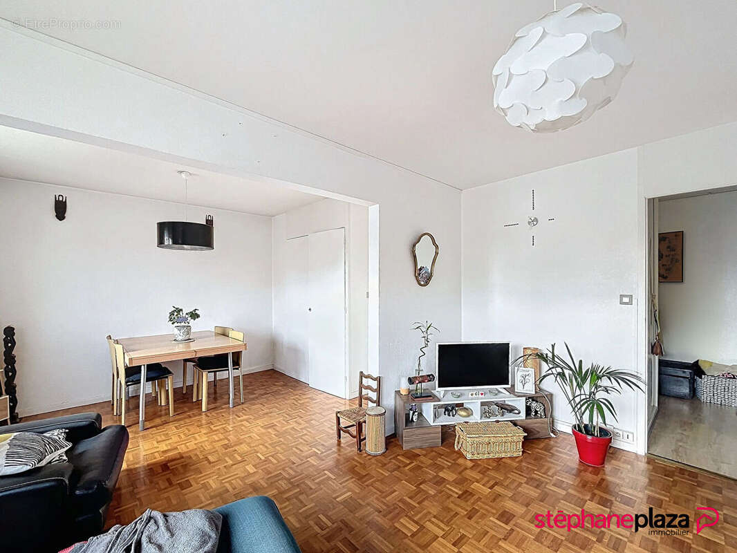 Appartement à LYON-8E