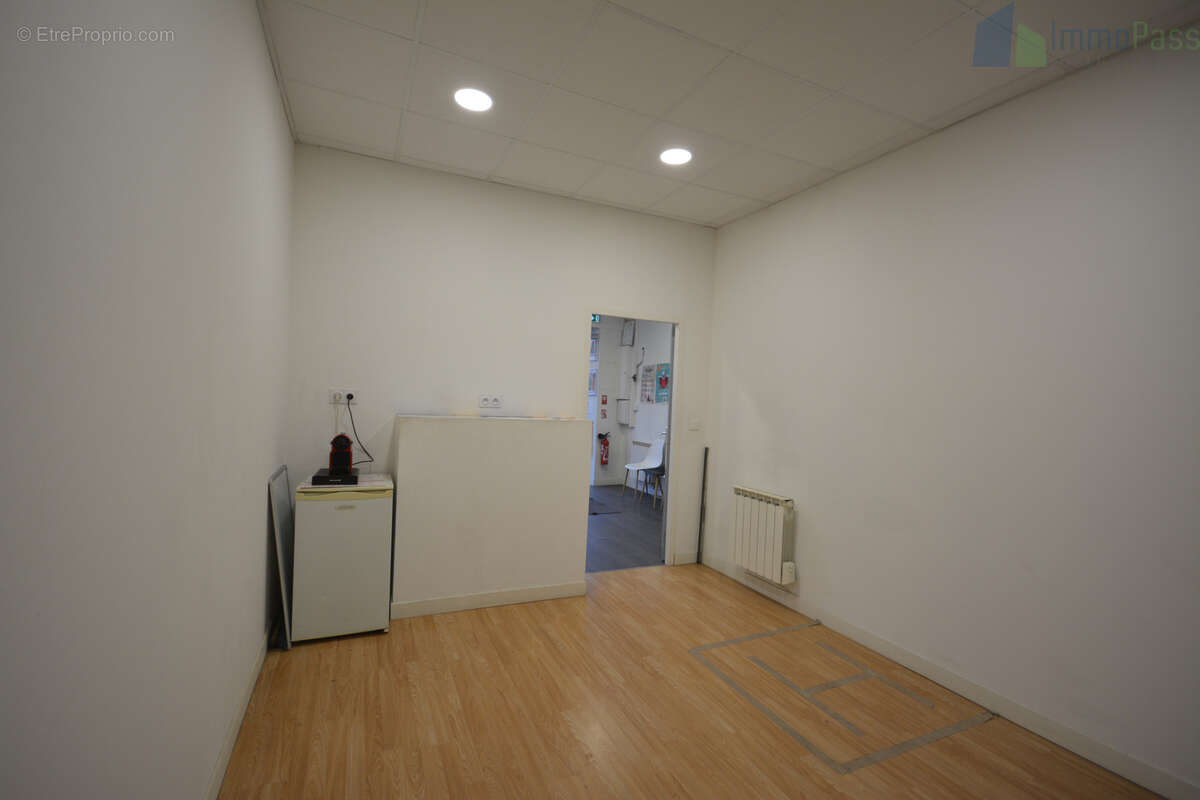 Commerce à LYON-8E