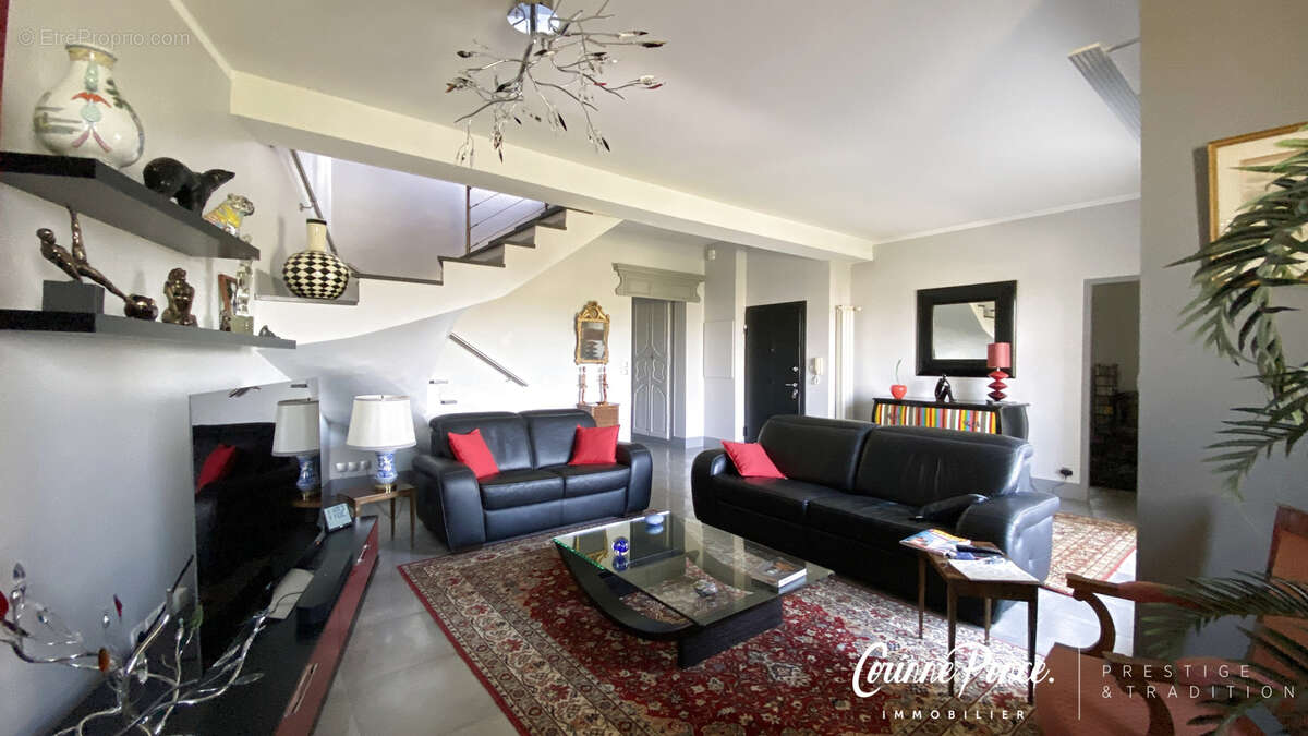 Appartement à BEAUCAIRE
