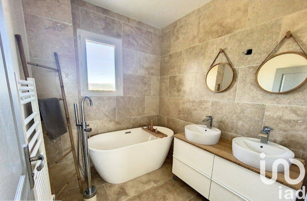 Photo 1 - Maison à POUSSAN