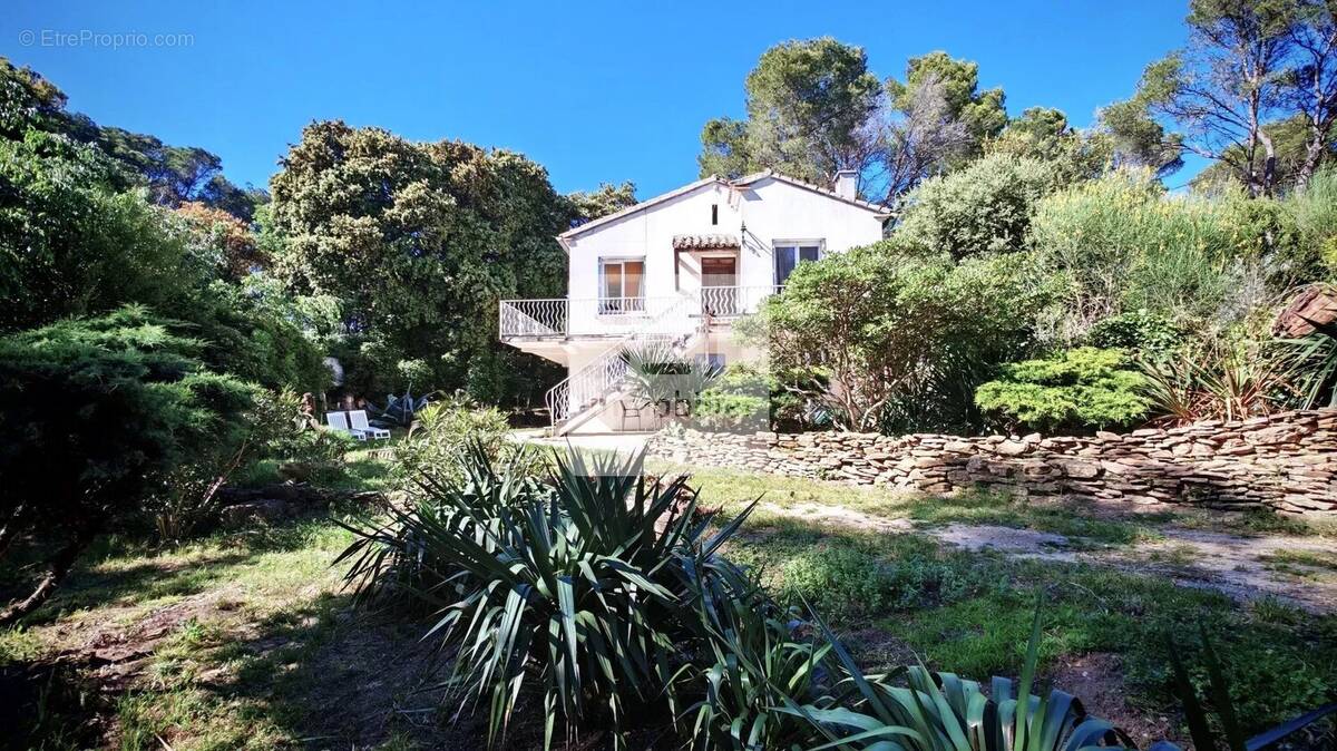 Maison à PIOLENC