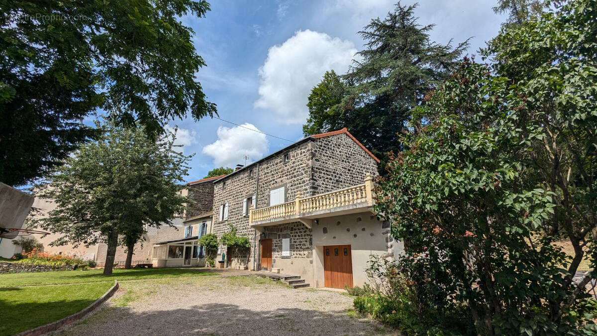 Maison à ORCINES