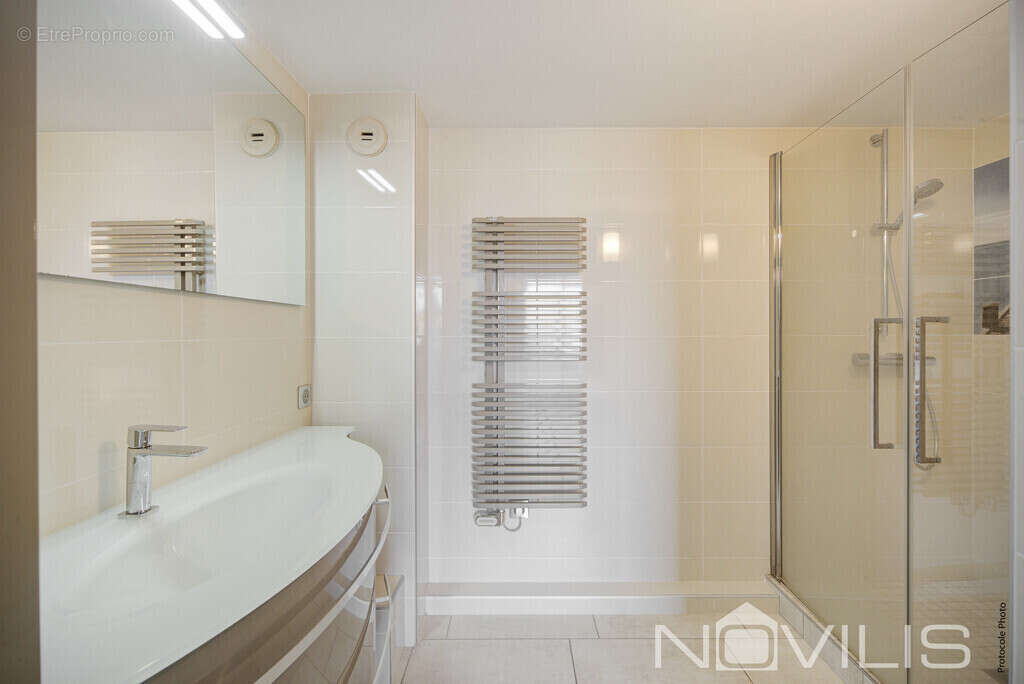 Appartement à CASTELGINEST