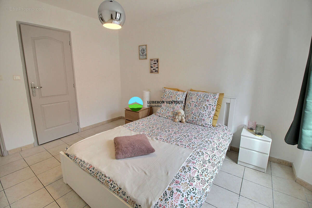 Appartement à AUBIGNAN