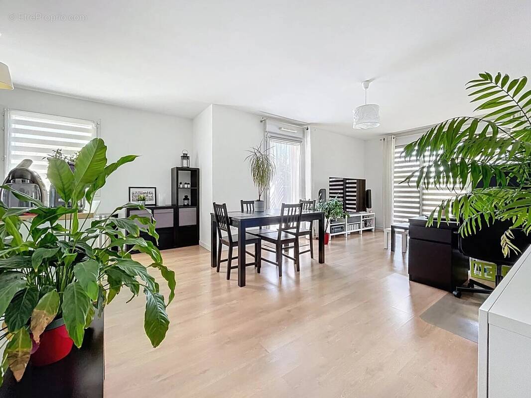 Appartement à ELANCOURT