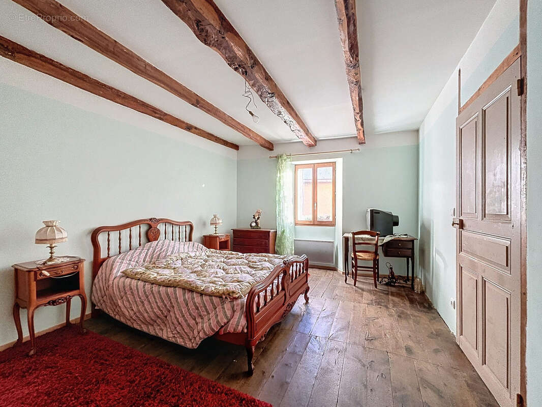 Maison à JAUSIERS