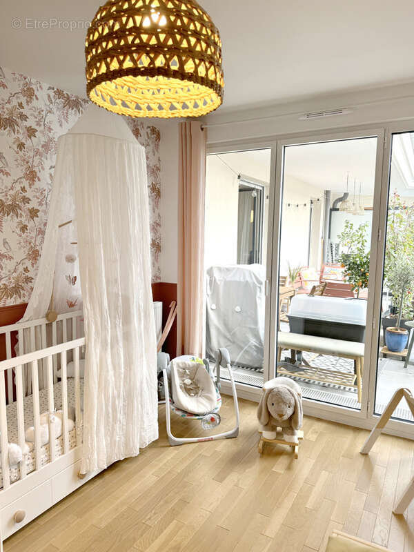 Appartement à SAINT-MAUR-DES-FOSSES