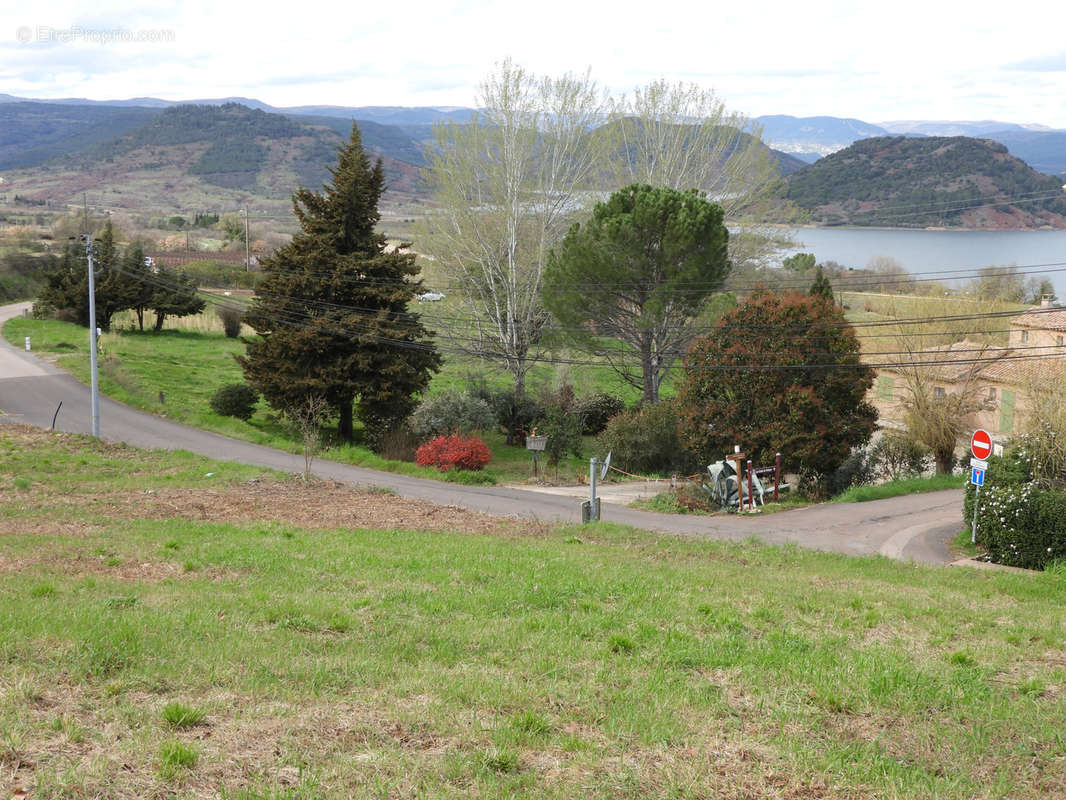 Terrain à CLERMONT-L&#039;HERAULT