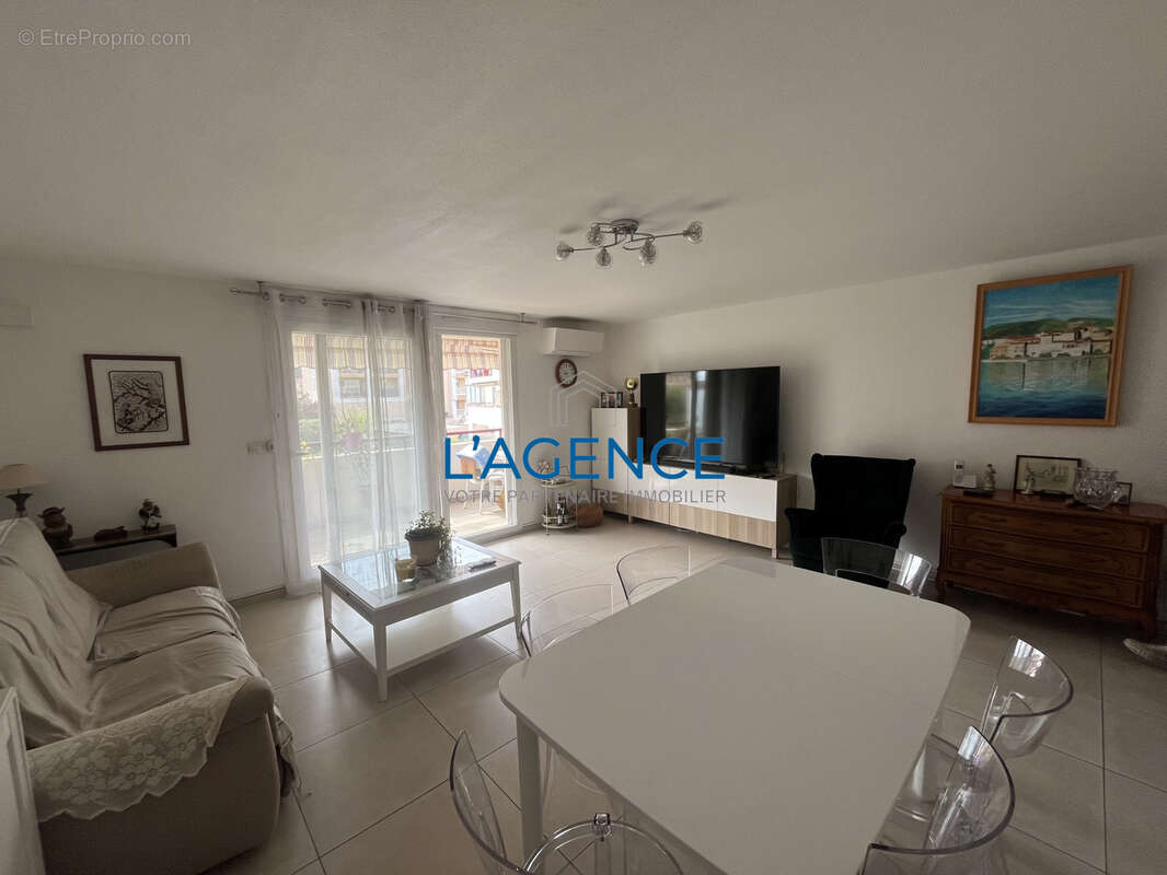 Appartement à HYERES