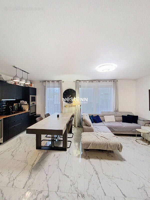 Appartement à STAINS