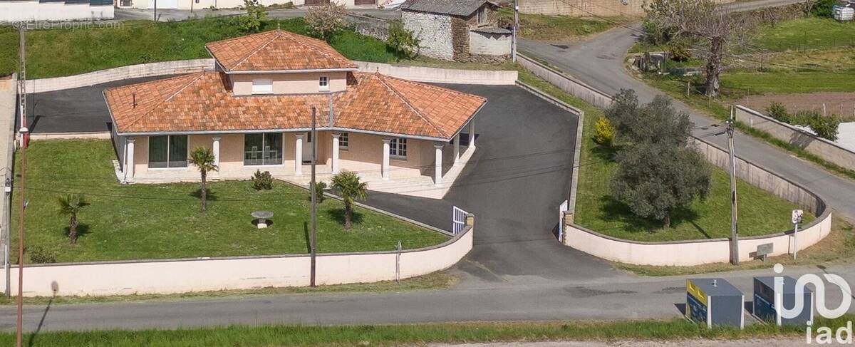 Photo 1 - Maison à AUBIN
