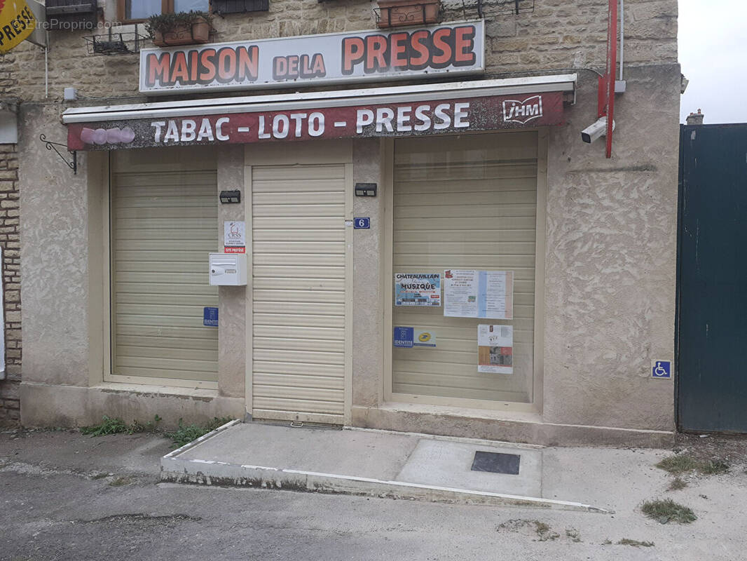 Commerce à CHATEAUVILLAIN