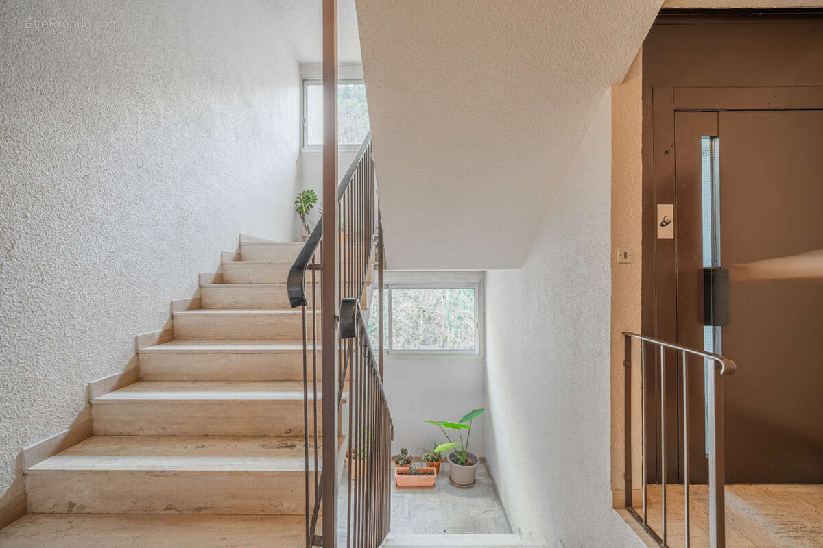 Appartement à SEYSSINET-PARISET