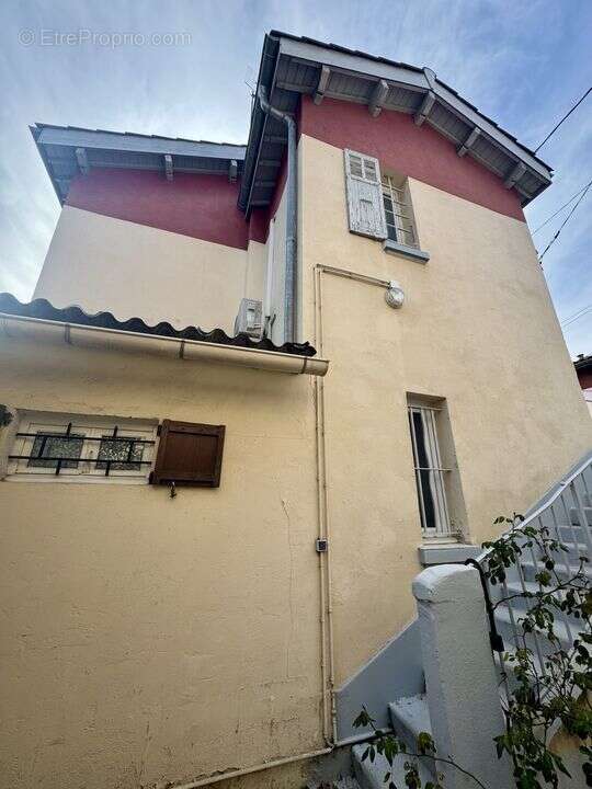 T4 - ST JUST - 13013 MARSEILLE - Appartement à MARSEILLE-13E