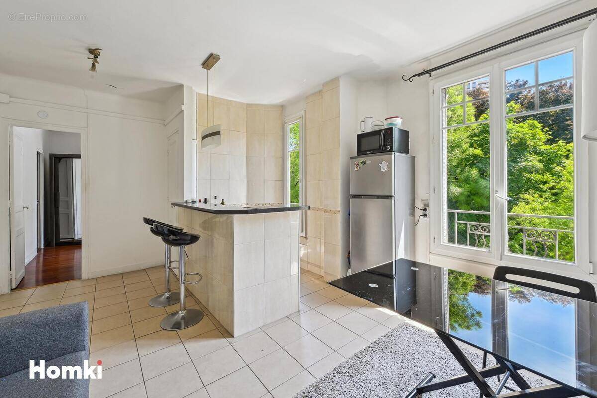 Appartement à ISSY-LES-MOULINEAUX