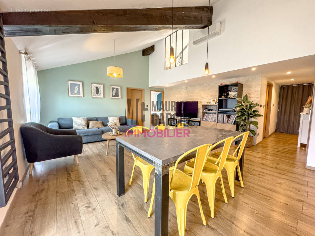 Appartement à MONTEUX