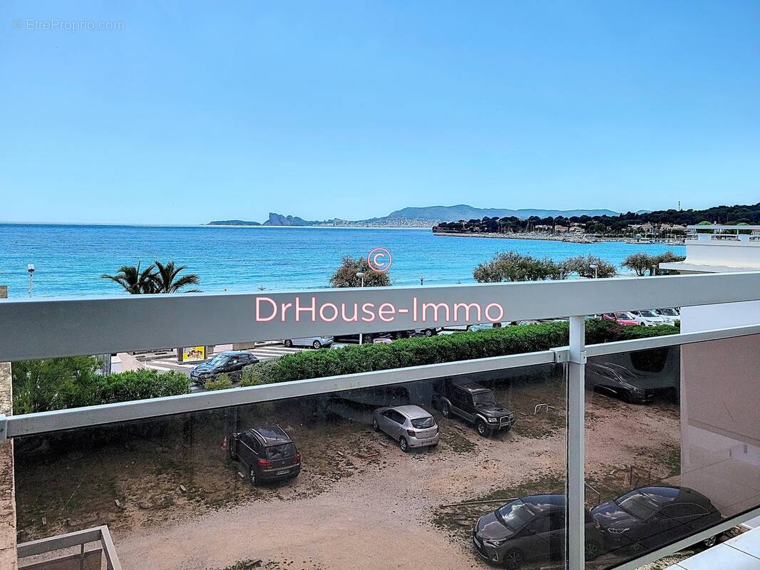 Appartement à SAINT-CYR-SUR-MER