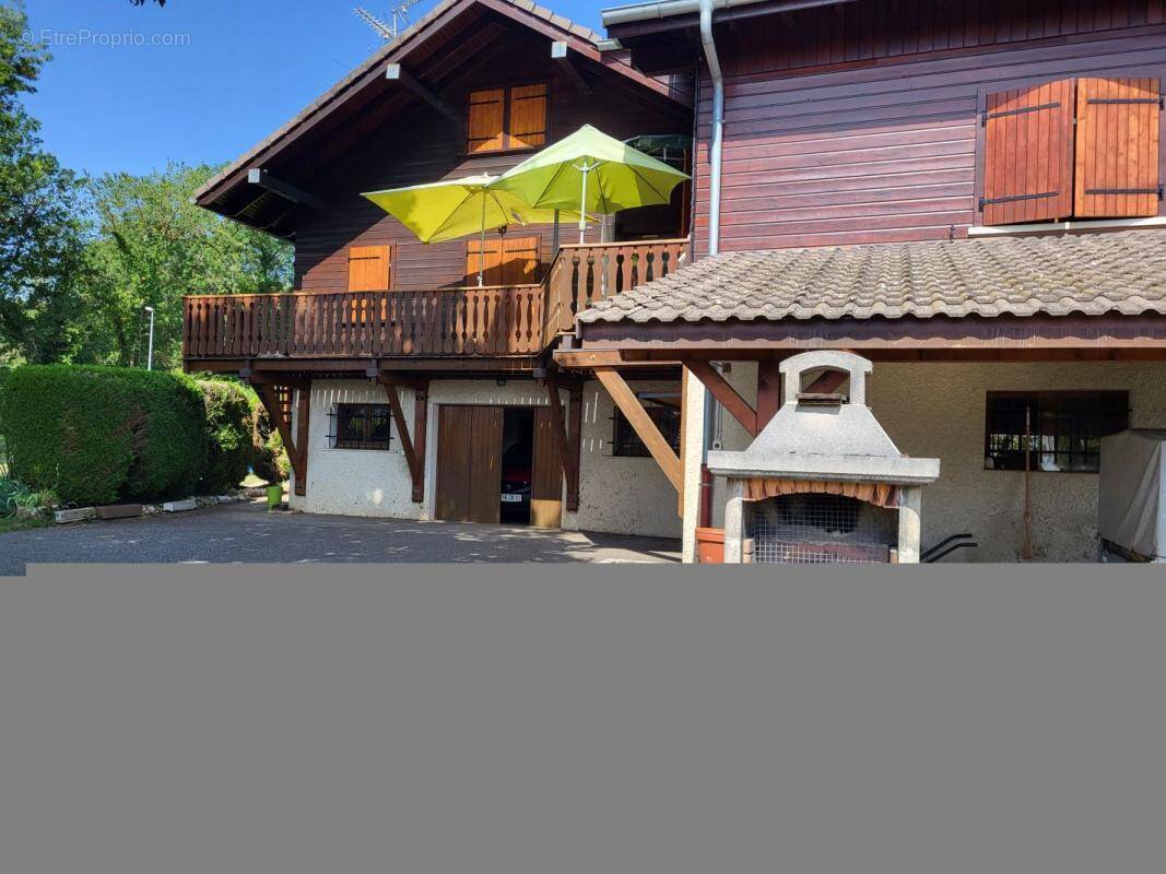 Maison à THOIRY