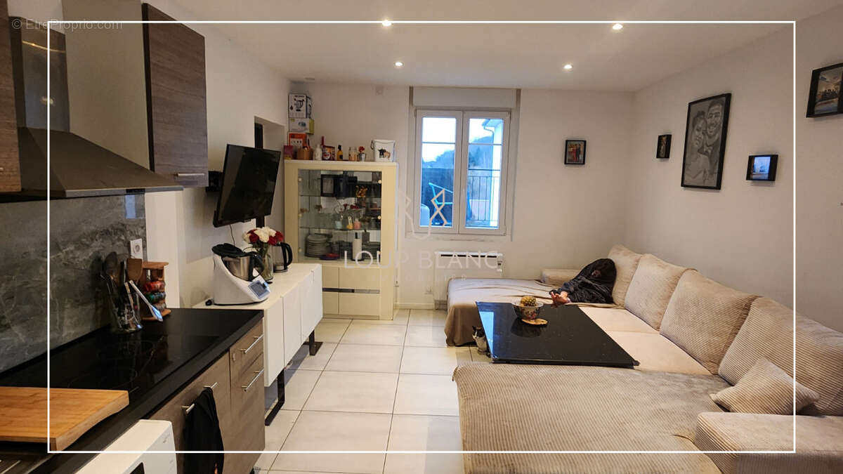 Appartement à CRAVANCHE