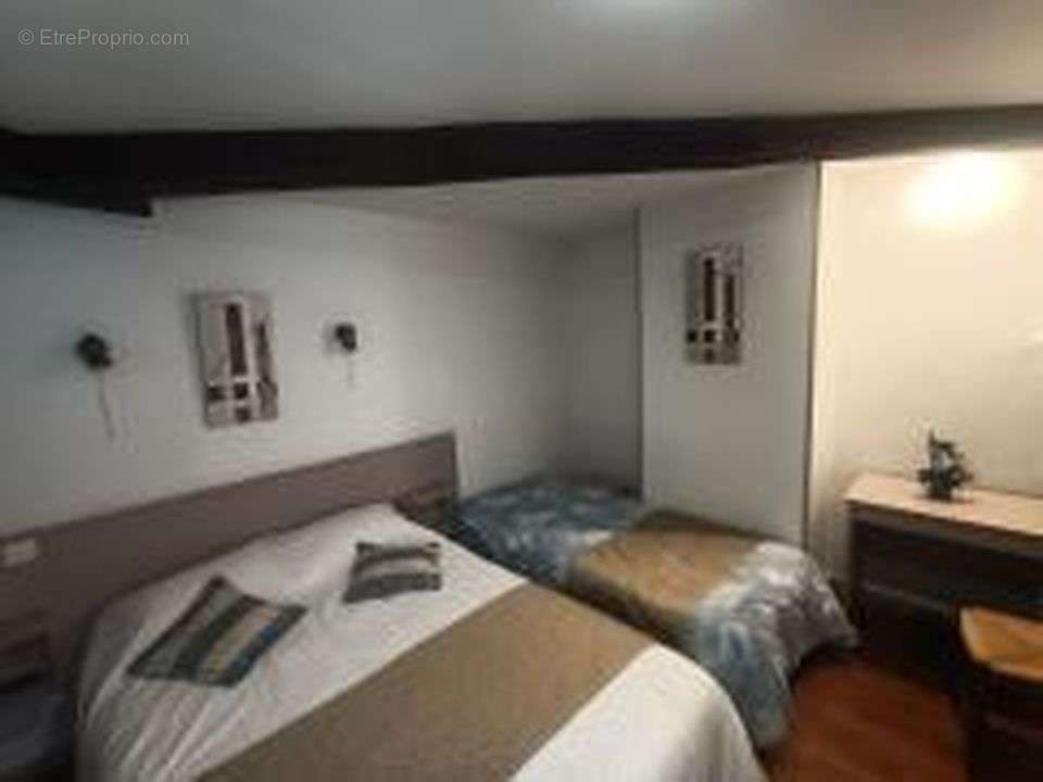 Appartement à VARENNES-LES-MACON