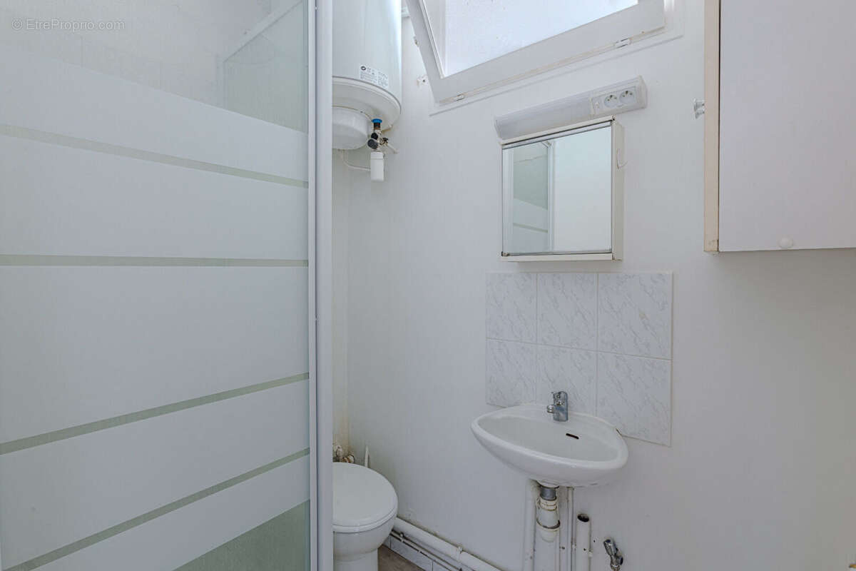 Appartement à PARIS-20E