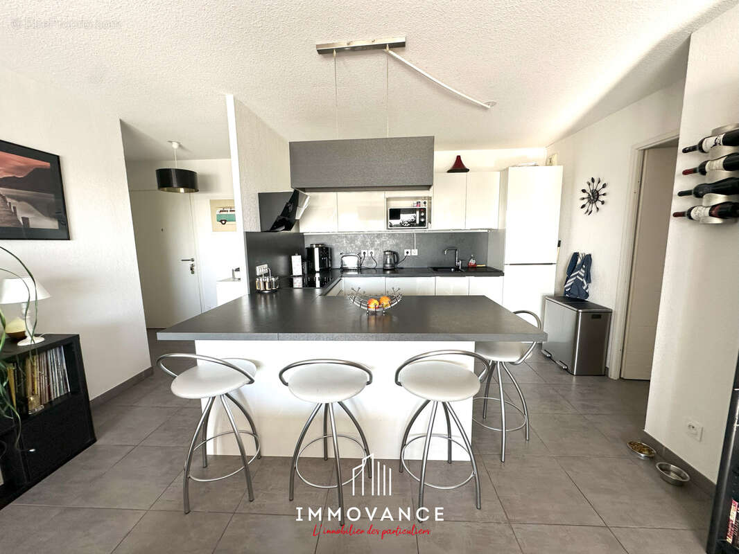 Appartement à JUVIGNAC
