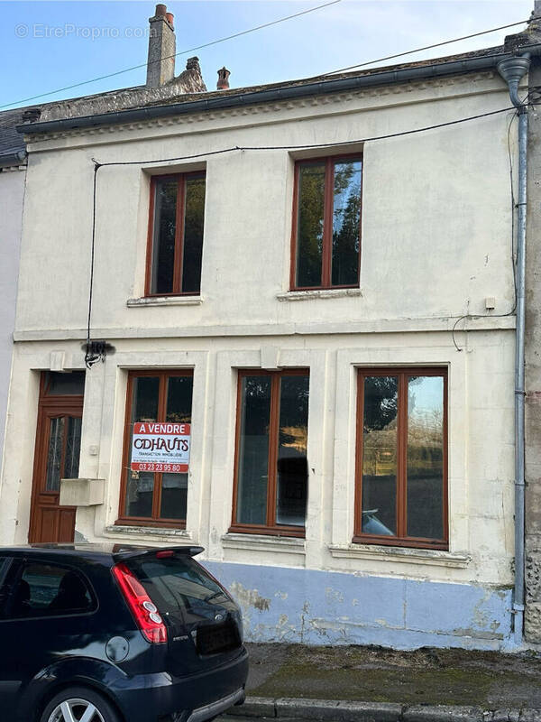 Maison à MARLE