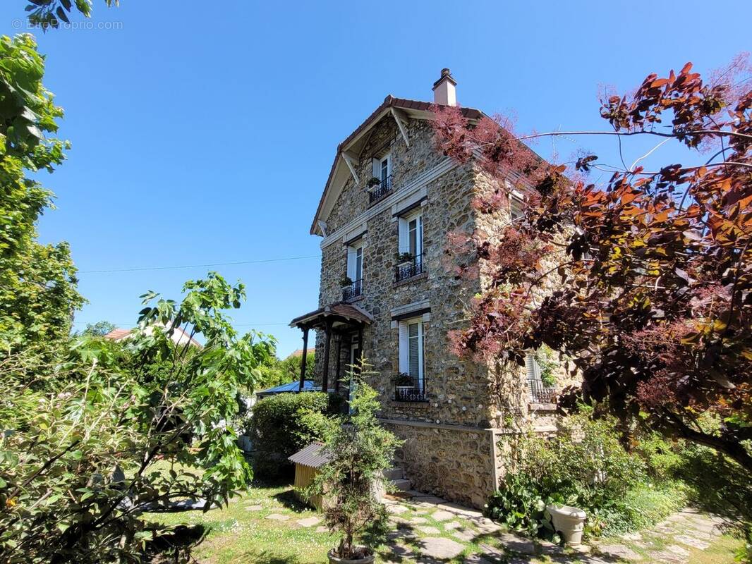 Maison à FRANCONVILLE