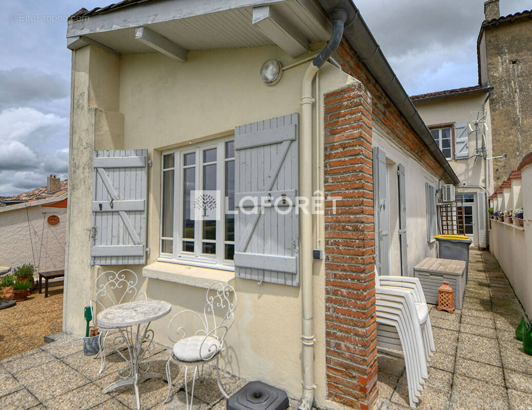 Maison à SALVAGNAC