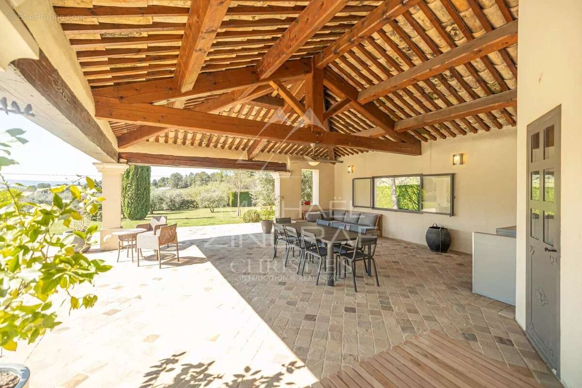 Maison à AIX-EN-PROVENCE