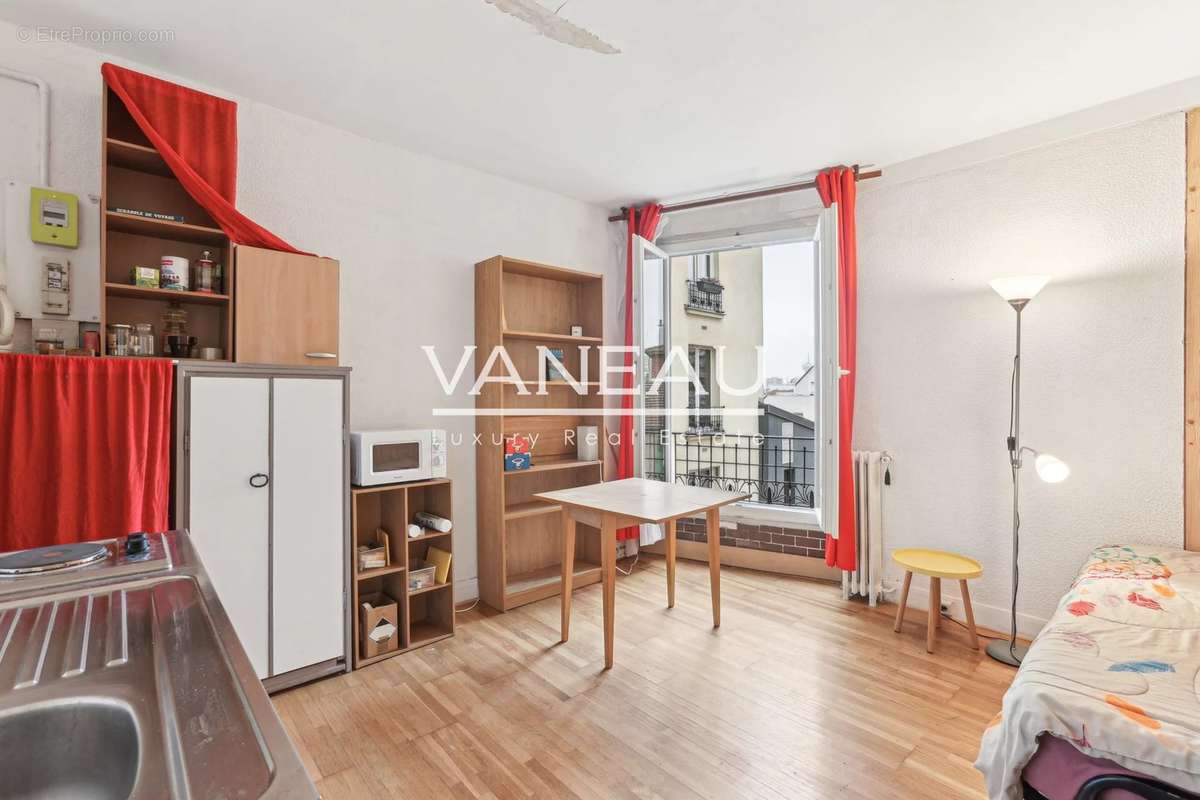 Appartement à PARIS-19E