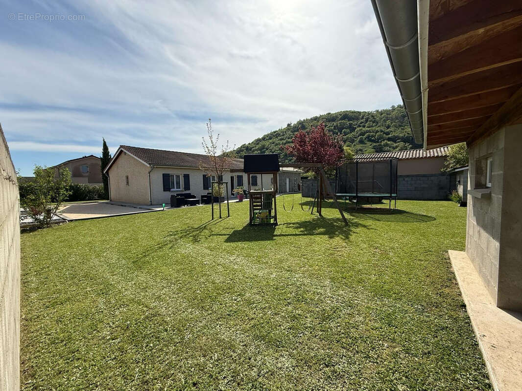 Maison à ANDANCE